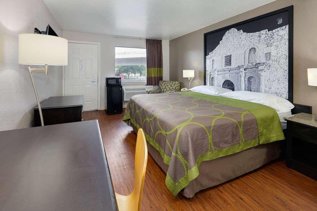 Super 8 By Wyndham San Antonio Pearl District Downtown Motel Værelse billede